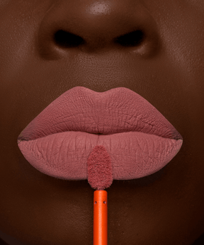 Batom Liquido Creamy Matte - Lavish | linha premium Makeup